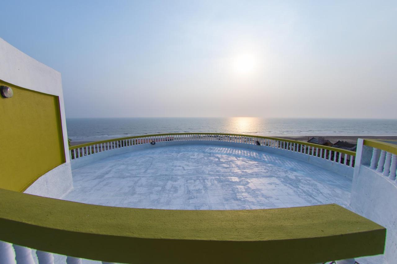 Villa Infinity By The Sea Murud  外观 照片